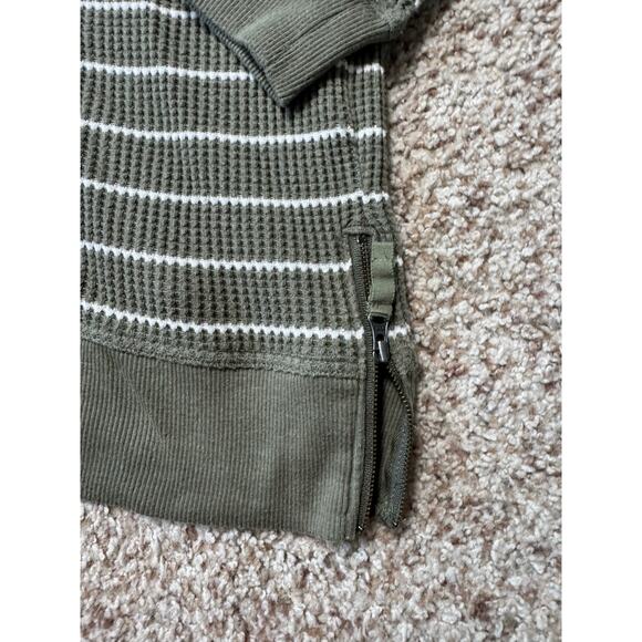 L.L. Bean Thermal Turtle Neck Shirt/Sweatshirt, Women's Large, super soft; Green - Picture 9 of 10